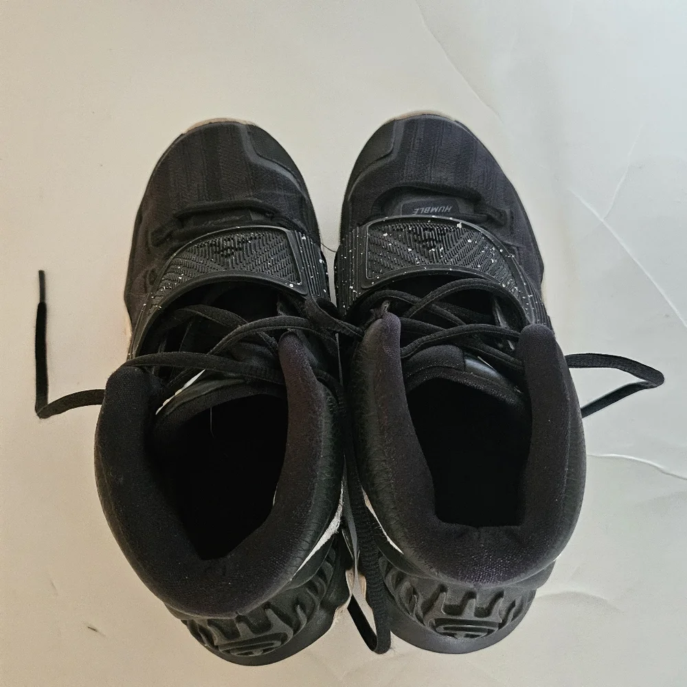 Nike Y KYRIE Jet Black (BQ5599 001) Size 6Y, EUR 38.5